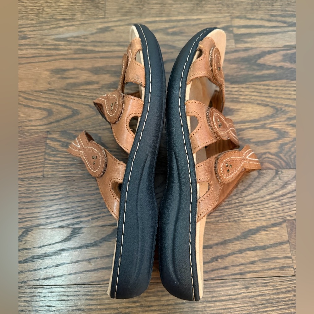 Clarks Laurieann Ayla Slip On Sandals Size 10 M - Picture 3 of 5